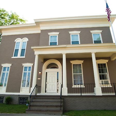 Beacon Hotel Oswego Exterior foto